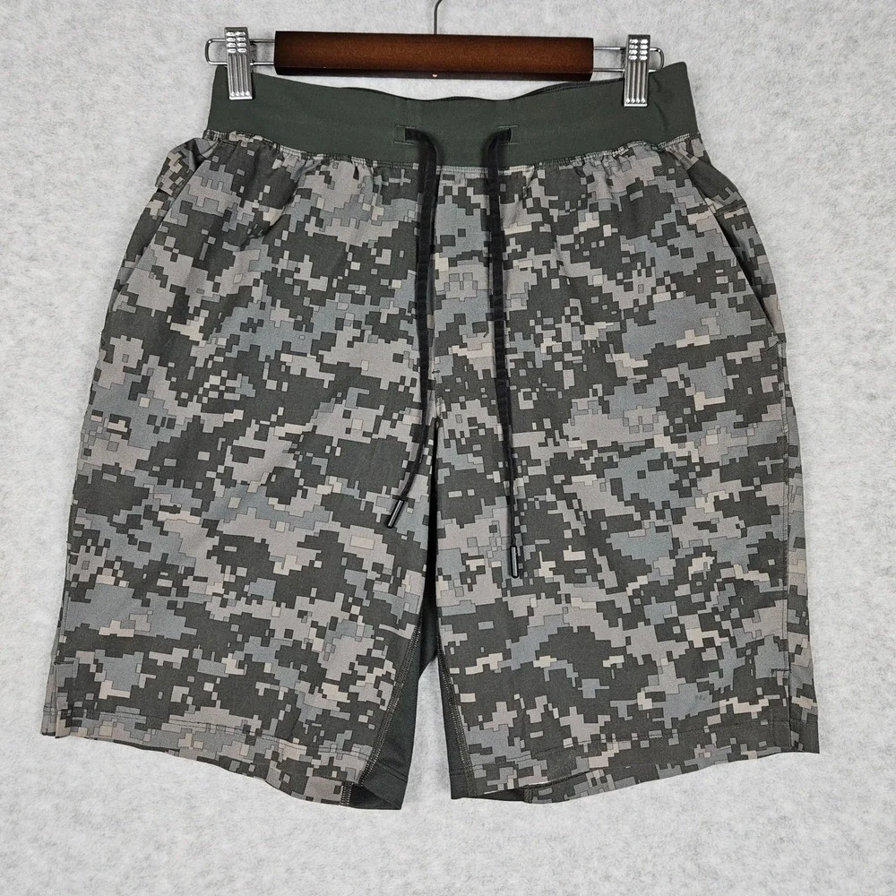 Lululemon T.H.E. Short Men's Small Athletic Lined Digital Gym Camouflage Updated